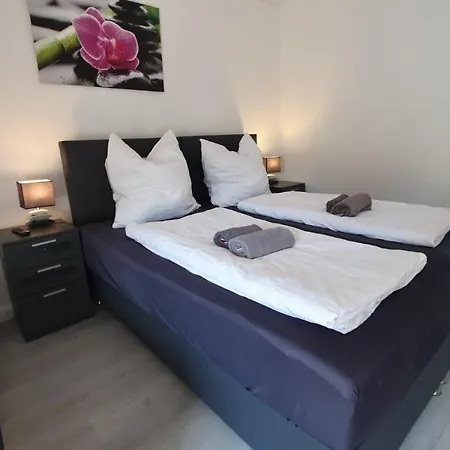 Neuburg Apartment *